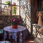 Mit Terrasse- Garten Und Grill By Interhome *