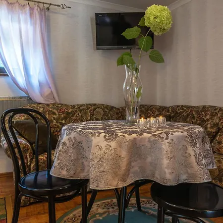 Mit Terrasse- Garten Und Grill By Interhome * Mysłakowice