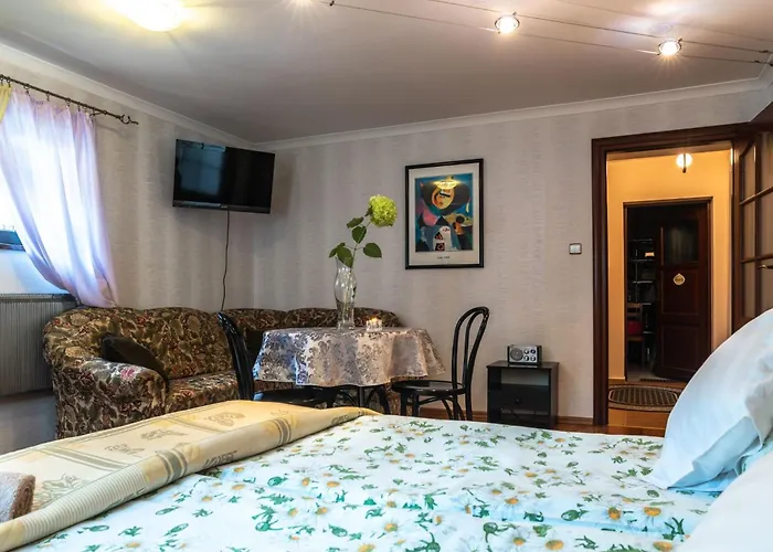 Mit Terrasse- Garten Und Grill By Interhome * Mysłakowice